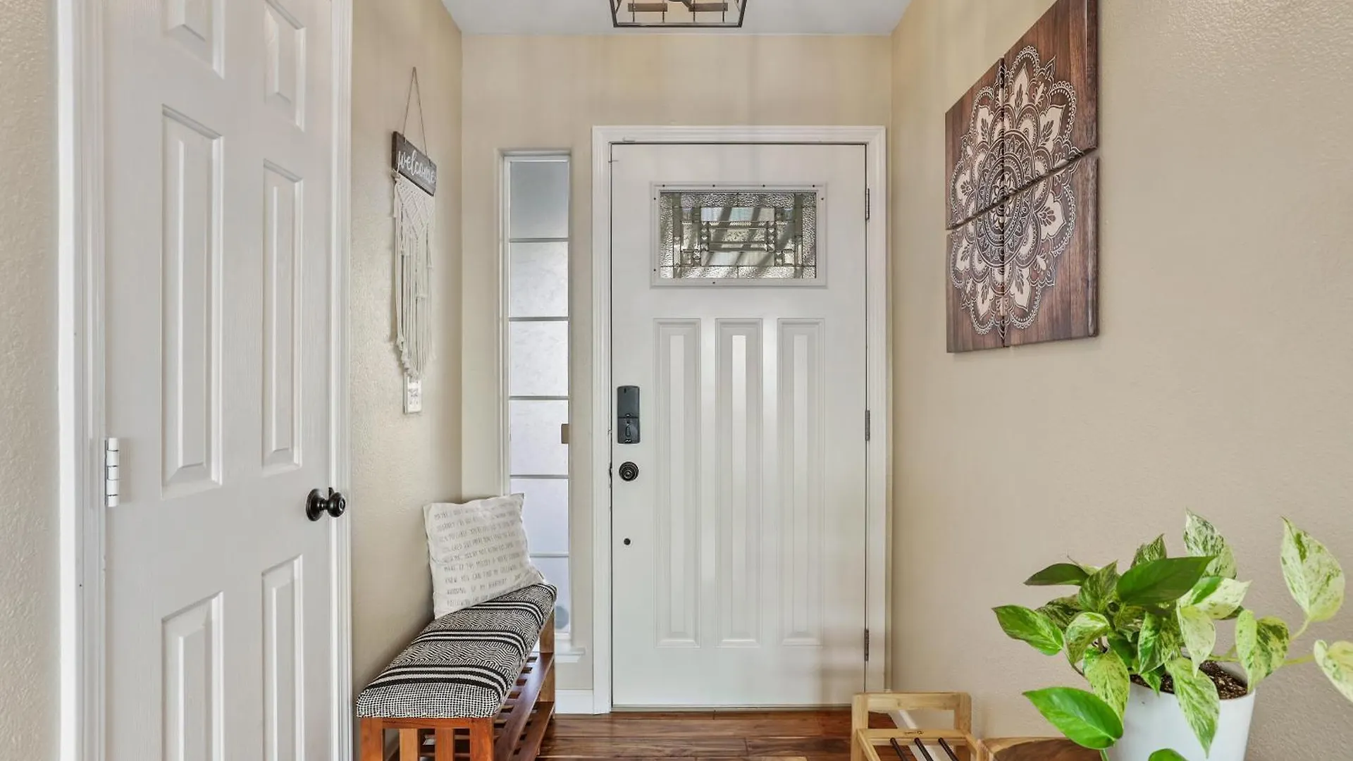 Apartment Furnished Home Away From Home Reno