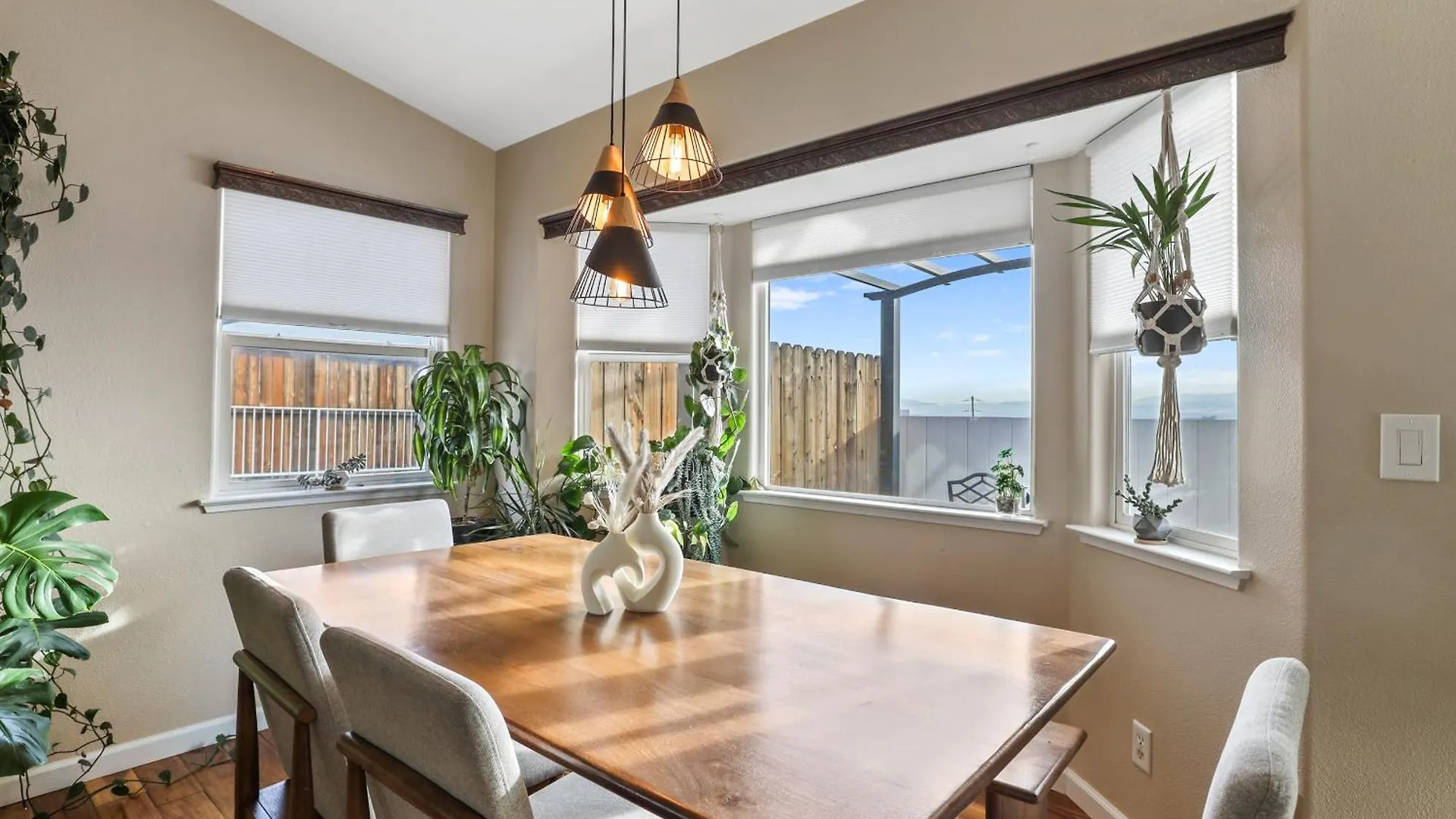 Furnished Home Away From Home Reno